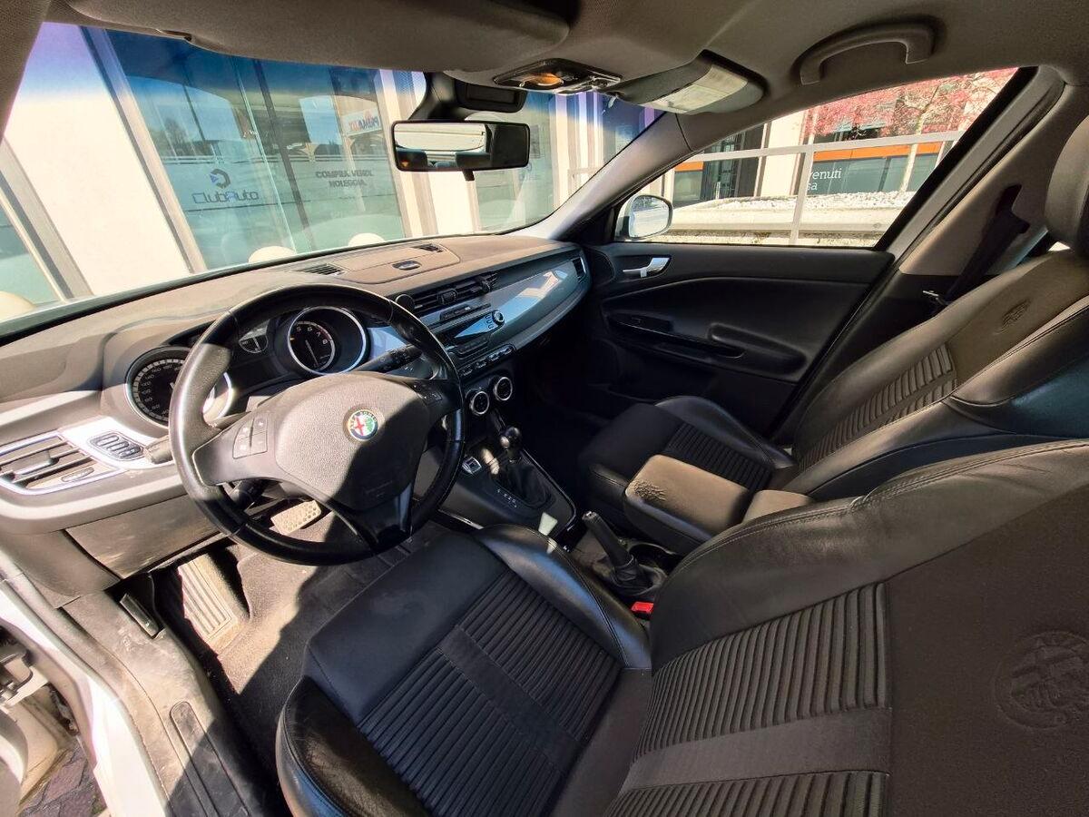 Alfa Romeo Giulietta 1.4 t. m.air Distinctive 170cv