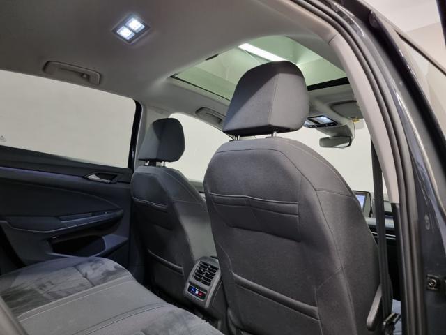 VOLKSWAGEN Golf 1.5 eTSI 130 CV EVO ACT DSG Style