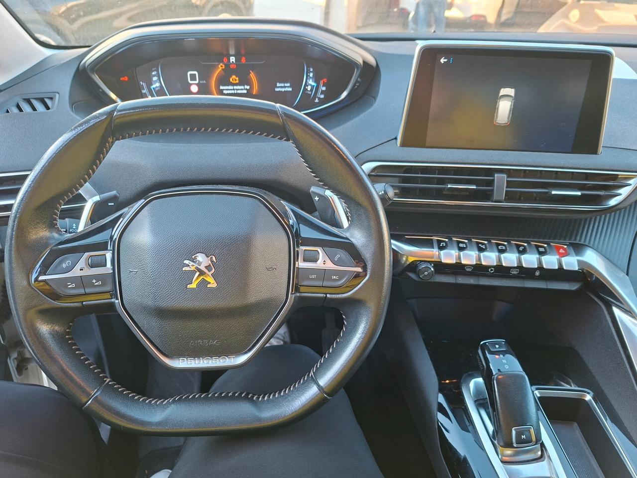 Peugeot 3008 BlueHDi 130 S&S EAT8 Business