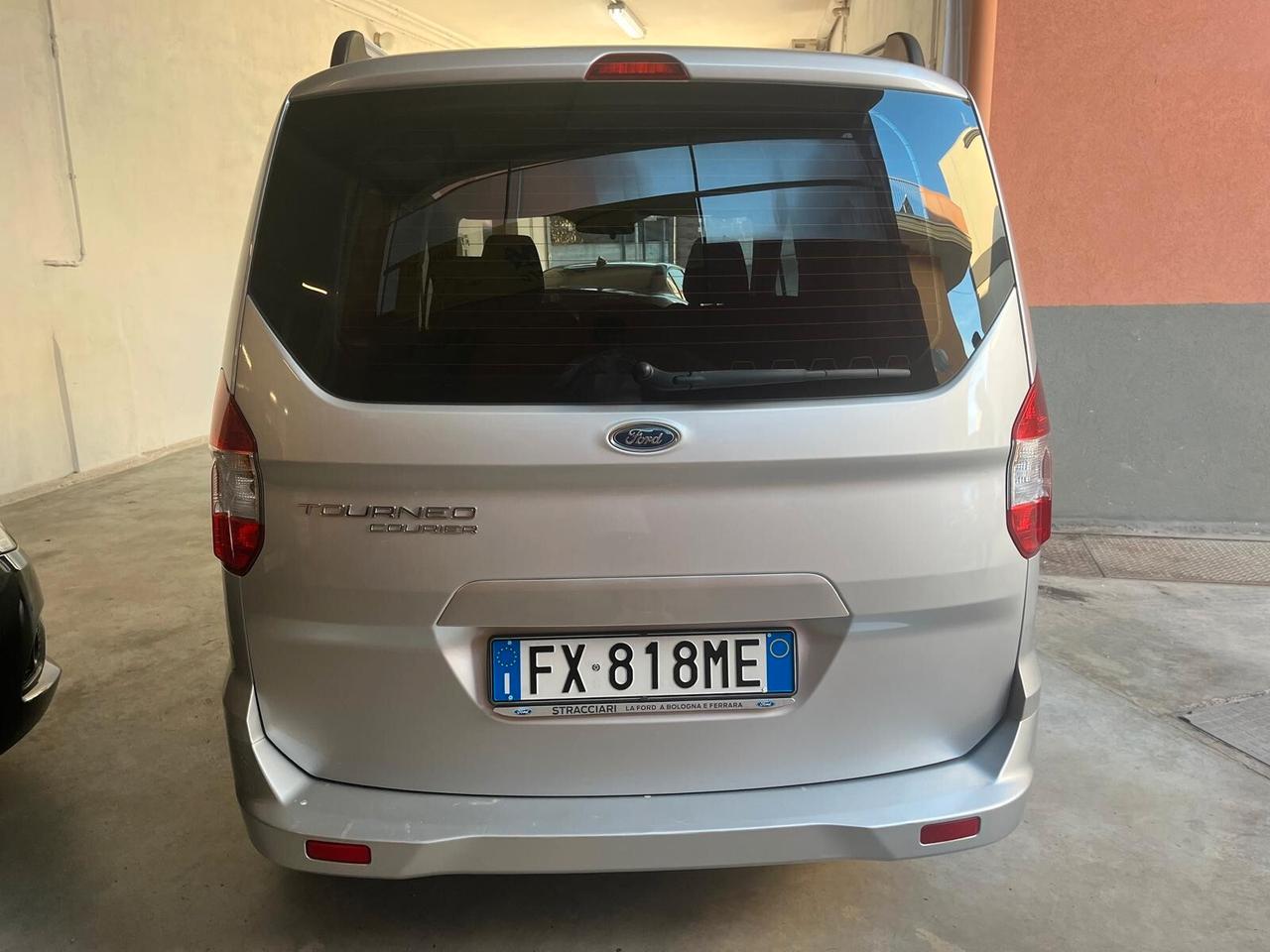 Ford Tourneo Courier 1.5 TDCI 75 CV Sport