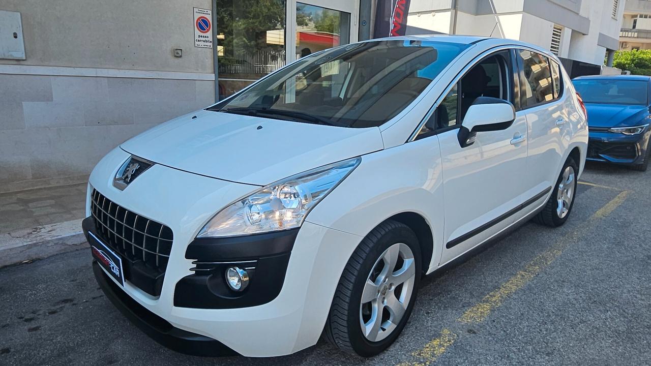 Peugeot 3008 1.6 HDi 115CV Allure
