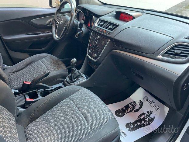 Opel Mokka BENZINA - NEOPATENTATI - AREA B MILANO