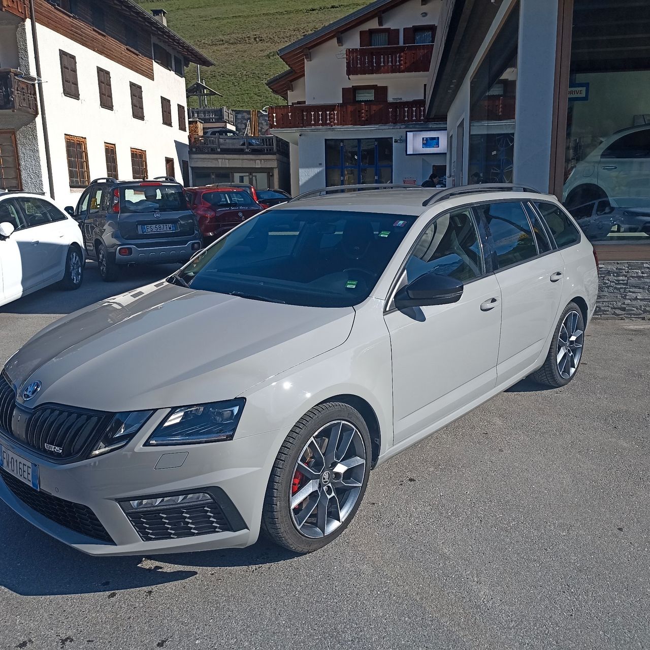 Skoda Octavia 2.0 TDI SCR 184 CV DSG RS