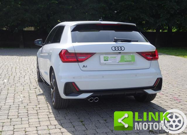 AUDI A1 SPB 40 TFSI S tronic Identity Black S Line