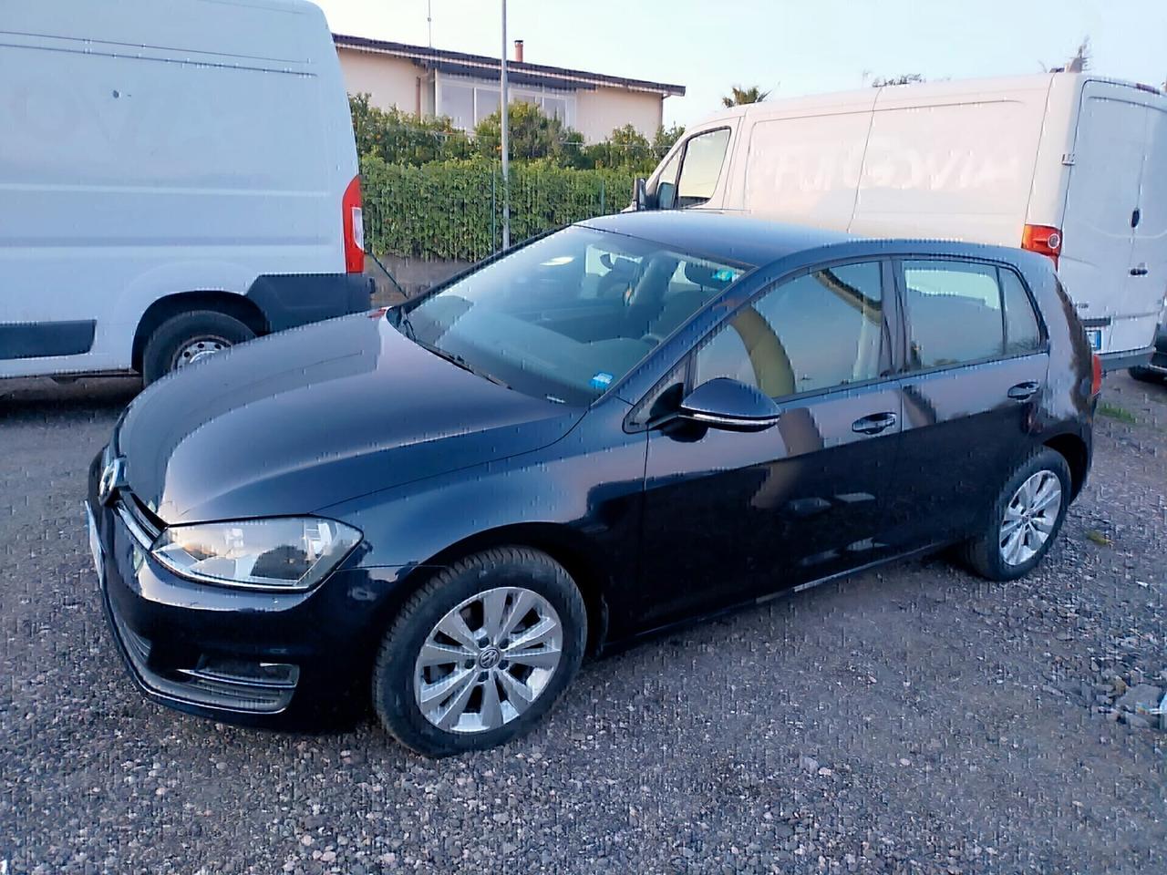 Volkswagen Golf 1.4 TSI 5p. km 100000