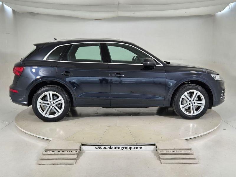 Audi Q5 II 2017 Diesel 40 2.0 tdi Business Sport quattro 190cv s-troni