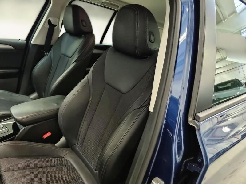 BMW X3 xDrive 30e Business Advantage Autom.