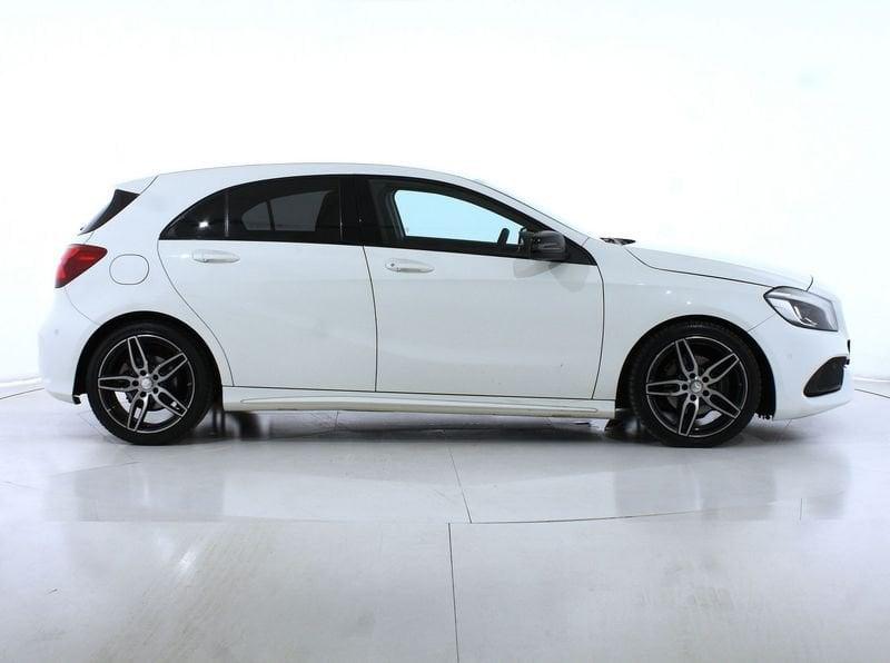 Mercedes-Benz Classe A A 180 d Automatic Premium