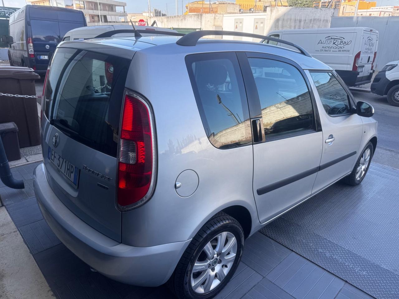 Skoda Roomster 1.2 TDI CR 75CV Comfort