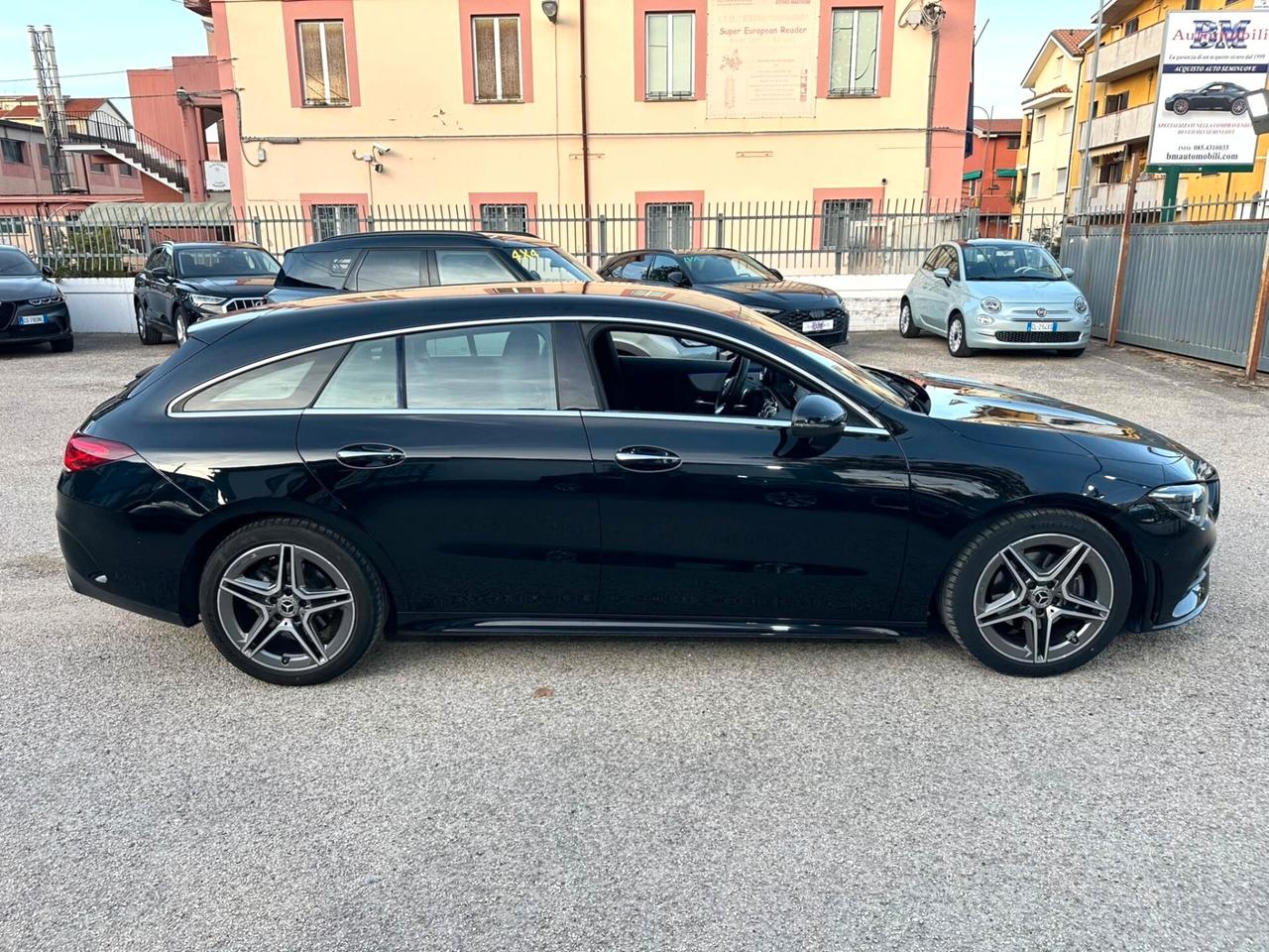 MERCEDES CLA 180D SHOOTING BRAKE PREMIUM AMG - AUTO - KAMERA - NAVI - LED