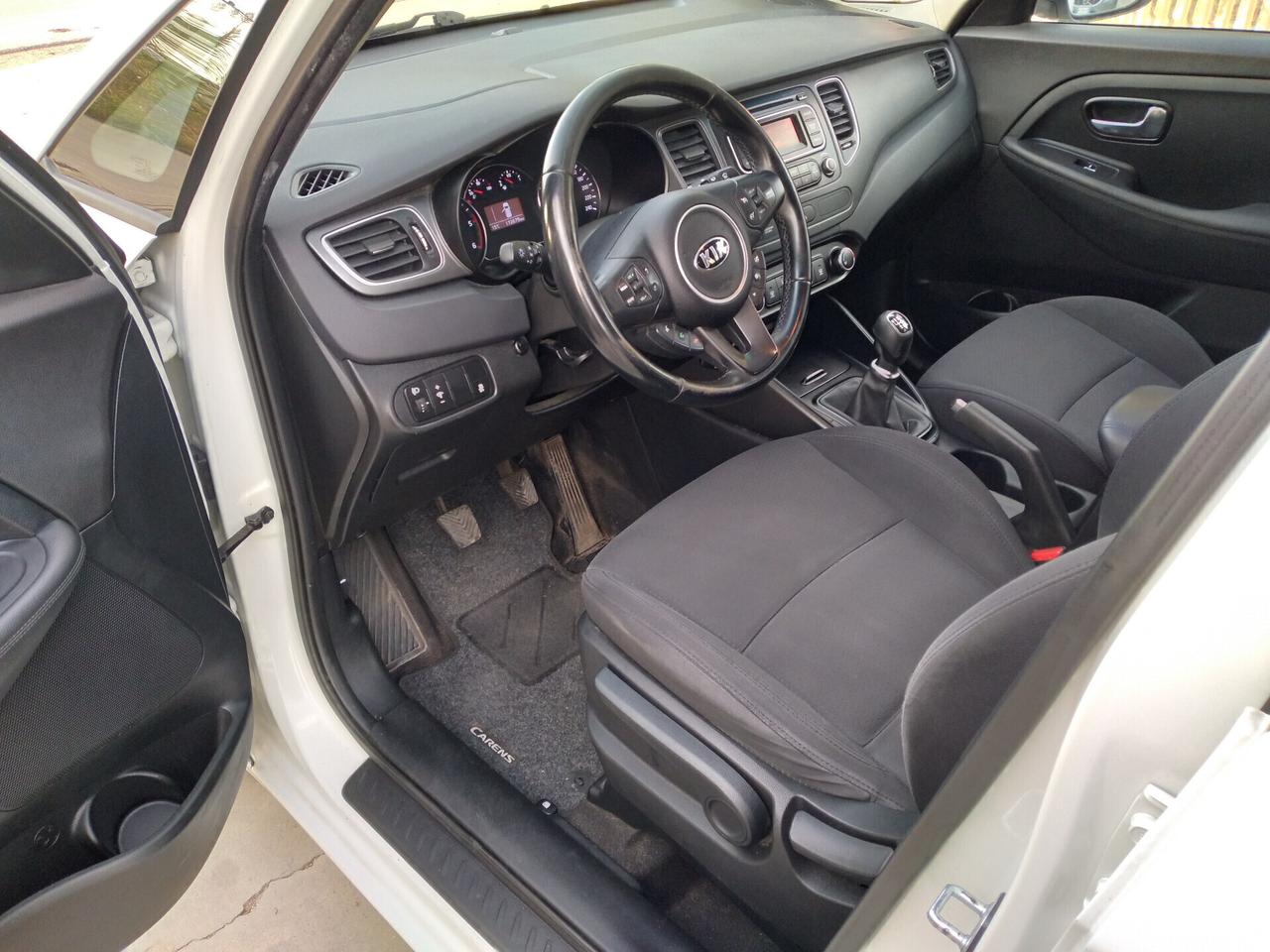 Kia Carens 1.7 CRDi 115 CV Class 7 posti