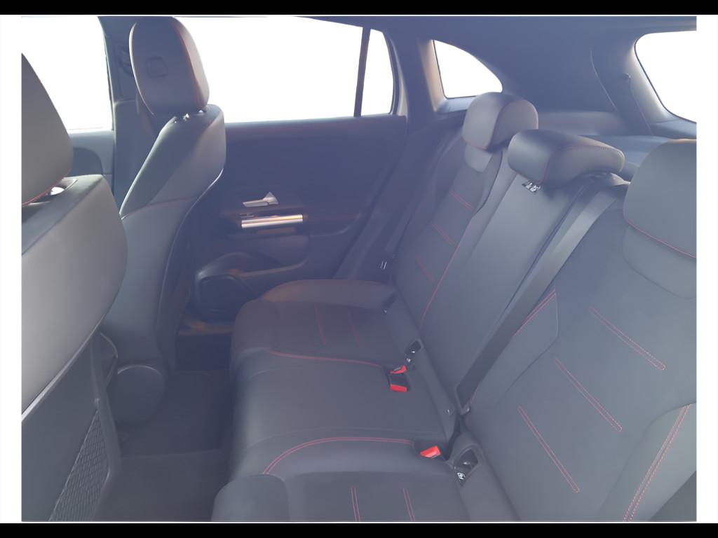 Mercedes-Benz GLA-H247 2023 - GLA 200 d AMG Line Advanced Plus auto