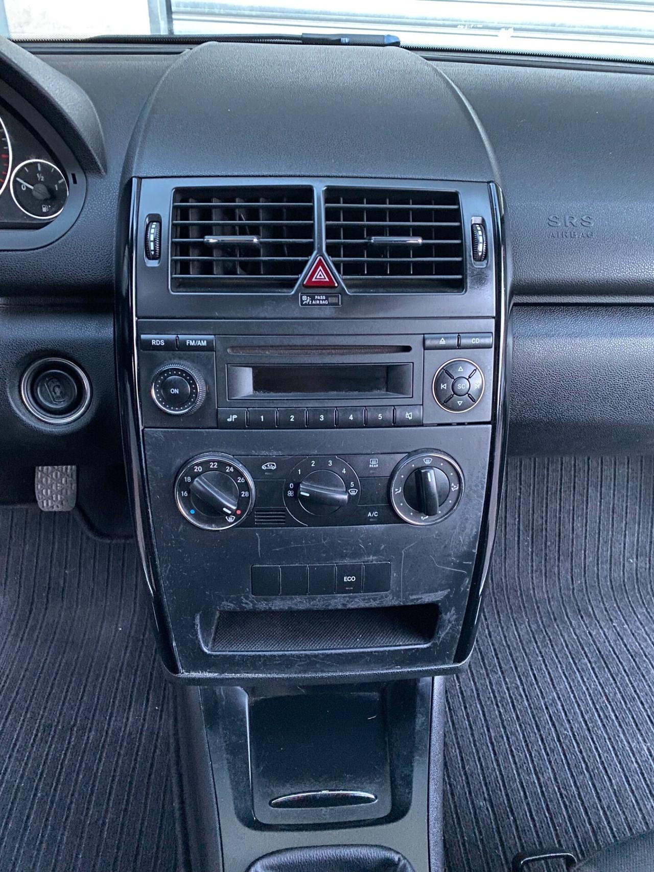 Mercedes A160 1.5 GPL 95cv Advantgarde - 2010