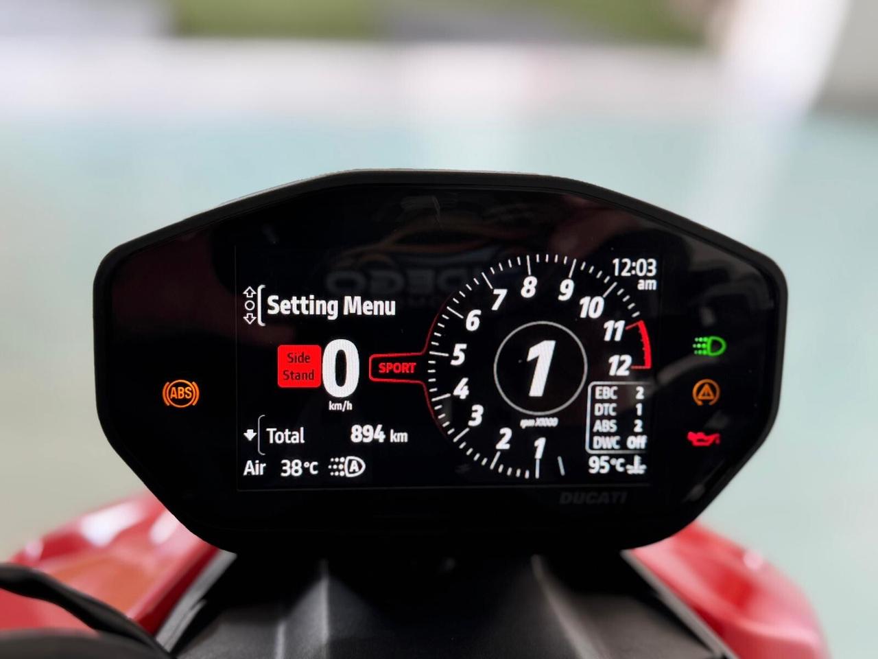 DUCATI STREETFIGHTER V2 - ANNO 2023 - SOLO 800 KM