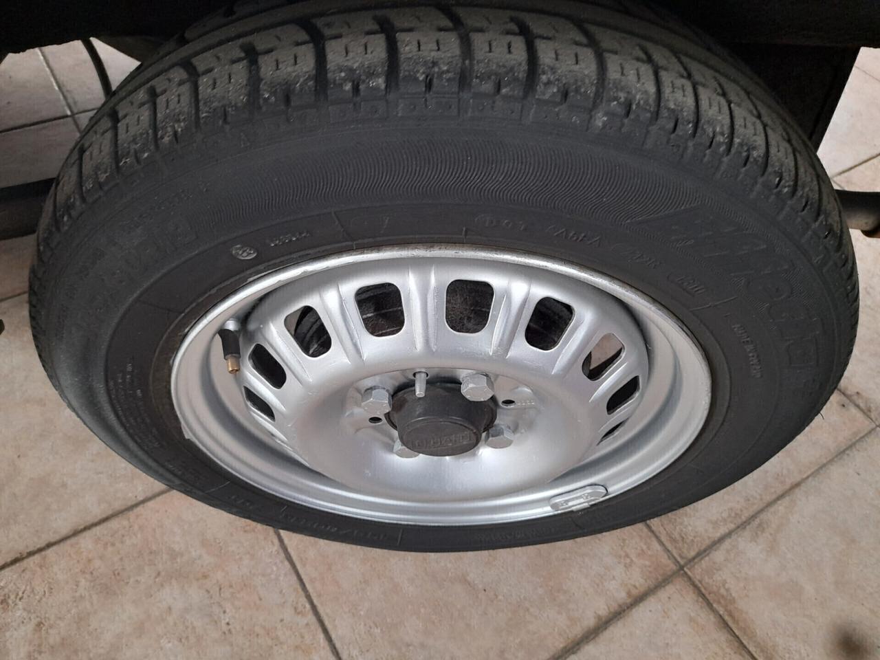Fiat Panda 1000 i.e. cat L