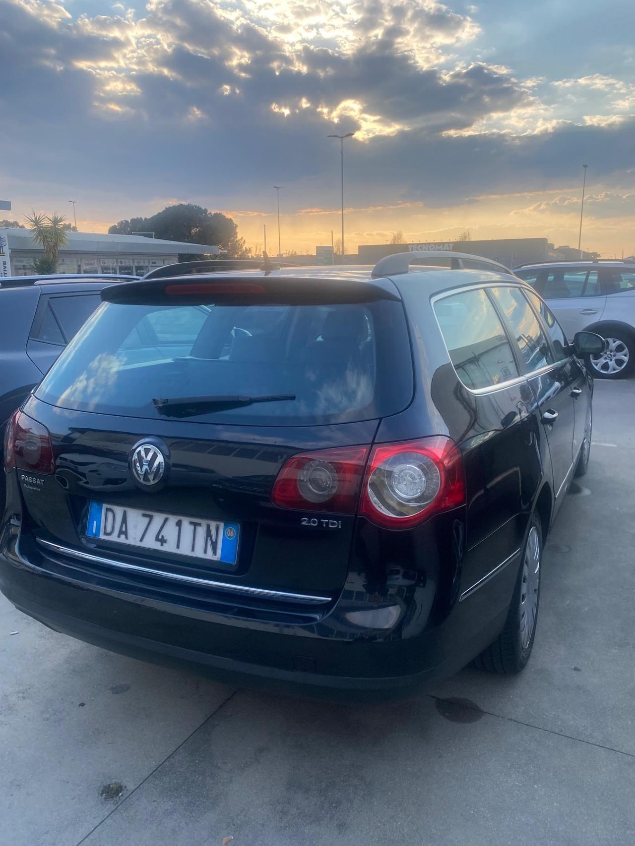 Volkswagen Passat 2.0 16V TDI Var. Highline UNIPRO