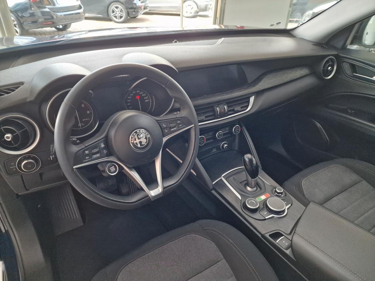 Alfa Romeo Stelvio 190 CV AT8 Q4