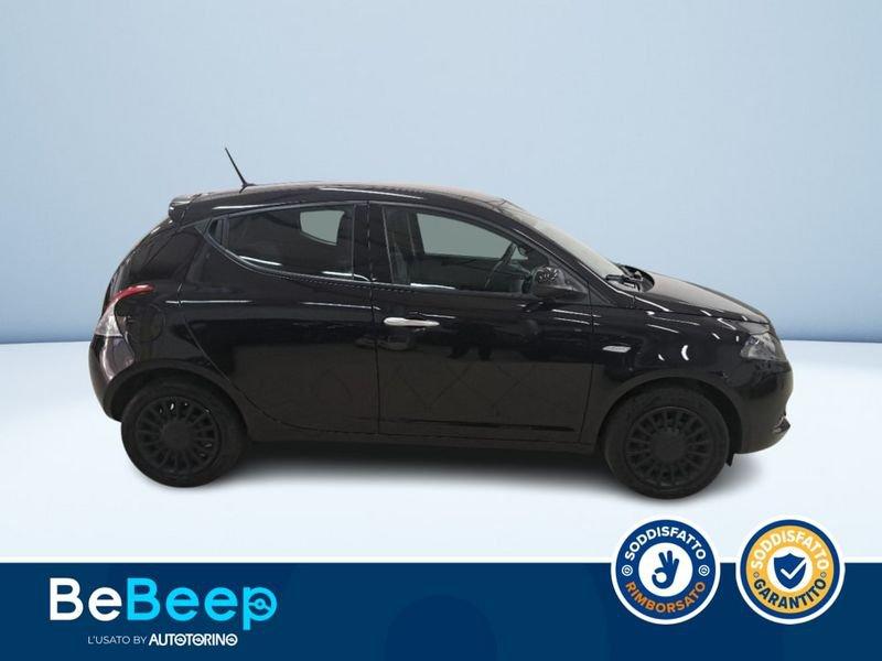 Lancia Ypsilon 1.0 FIREFLY HYBRID SILVER S&S 70CV