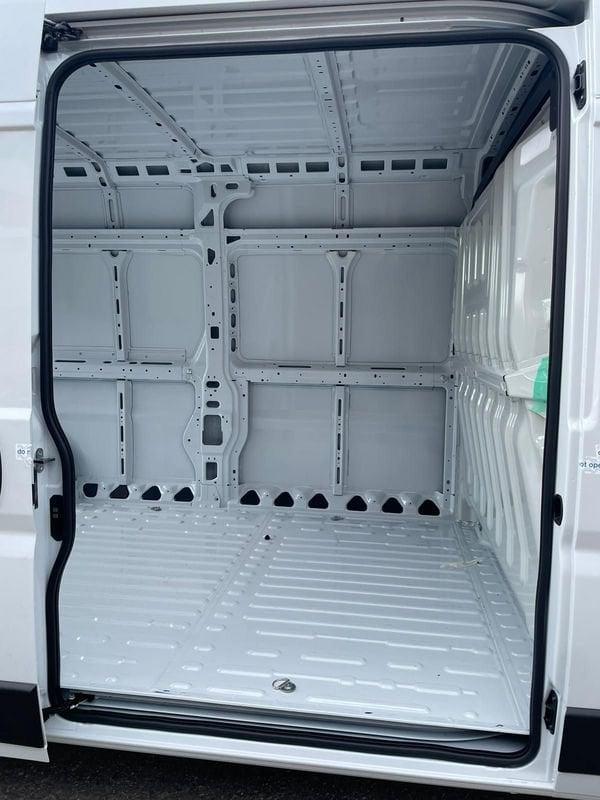 FIAT Ducato 35 2.2 Mjt 140CV PLM-TM Furgone - PRONTA CONSEGNA
