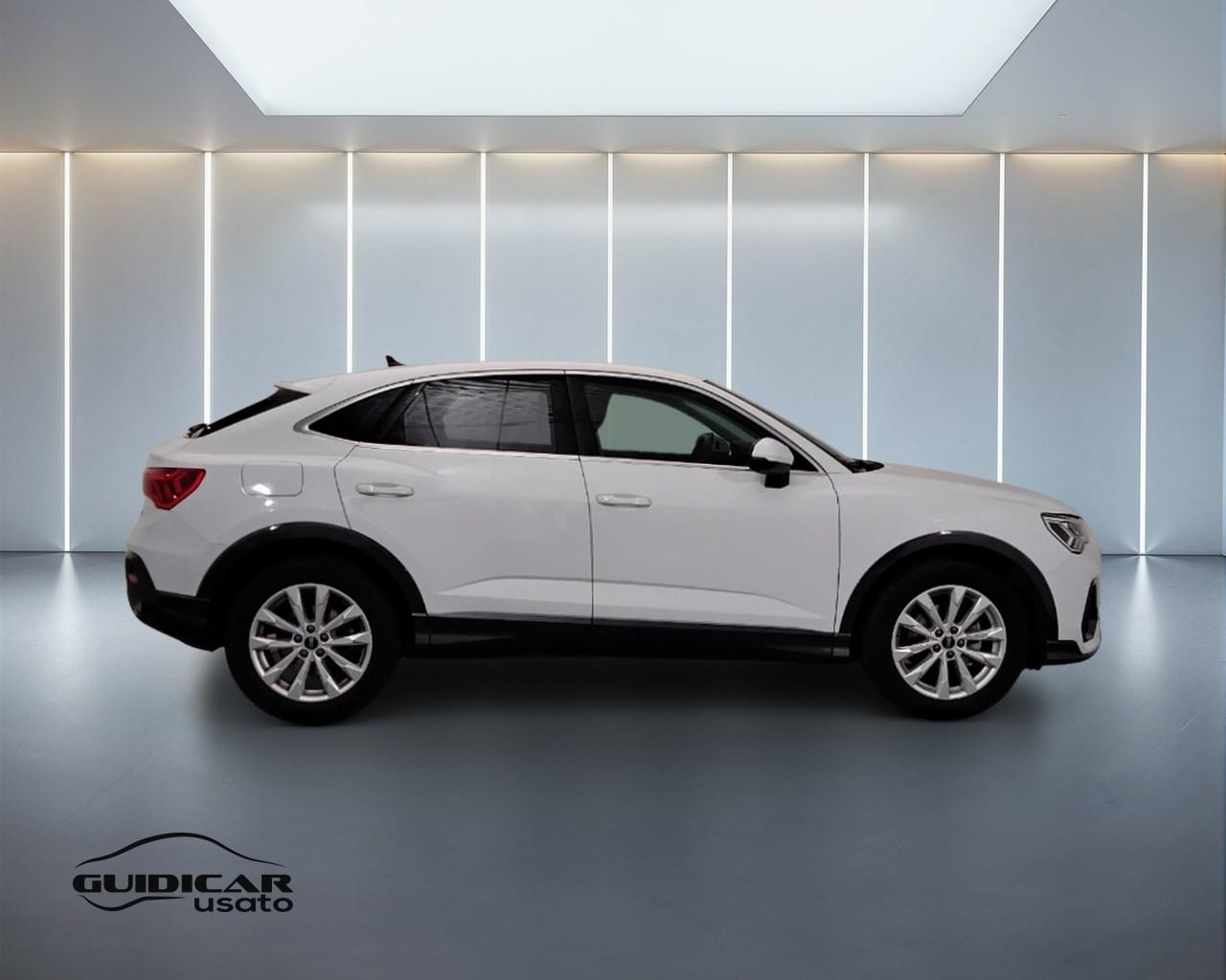 AUDI Q3 I 2019 Sportback - Q3 Sportback 35 2.0 tdi Business Plus