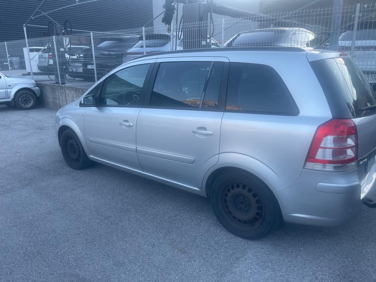 Opel Zafira 1.7 16V CDTI 150CV Enjoy