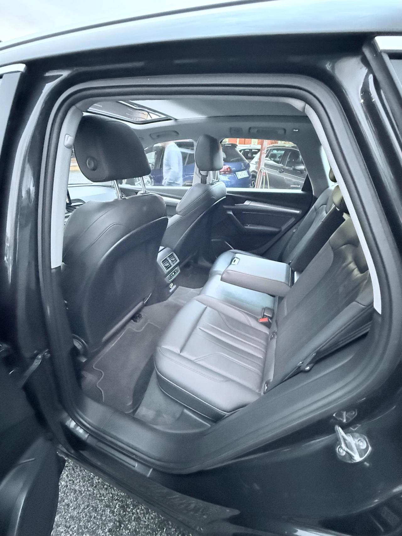 Q5 2.0 TDI 190 CV quattro/80 mila km/s-line/rate/permute