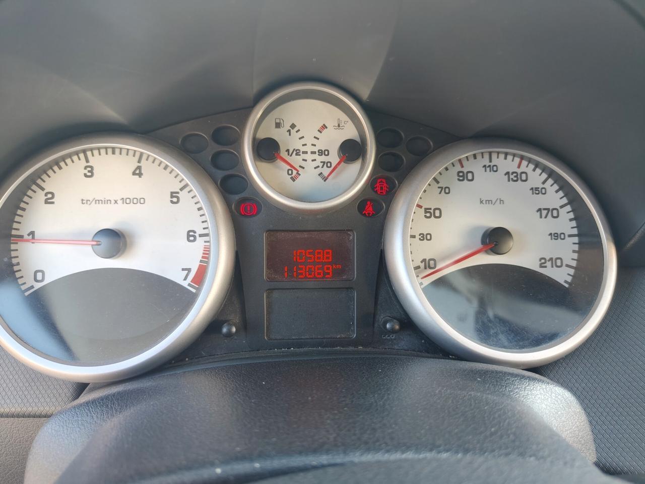 Peugeot 207 1.4 8v 5p. ECOENERGY GPL