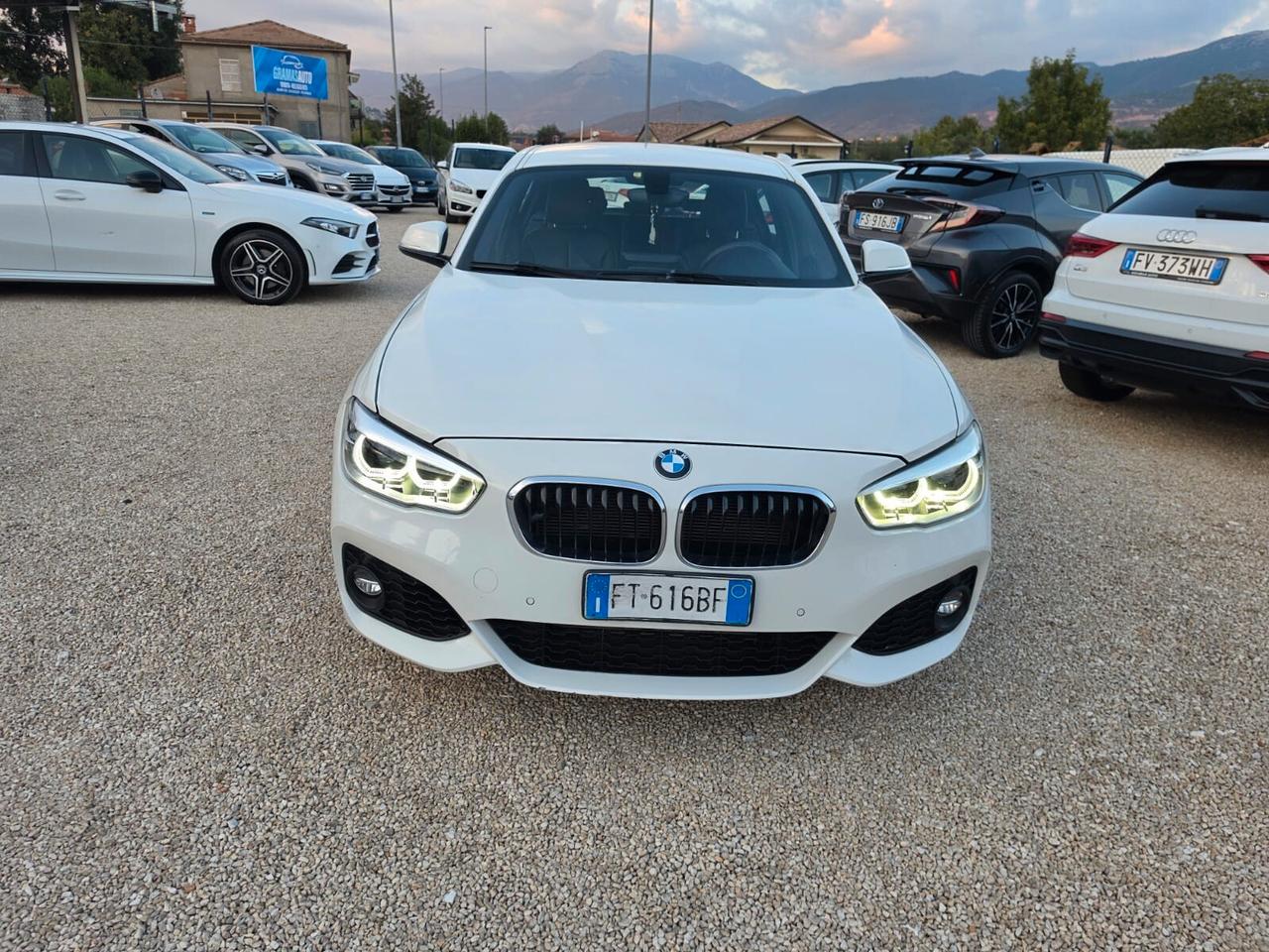 Bmw 116 116d 5p. Urban