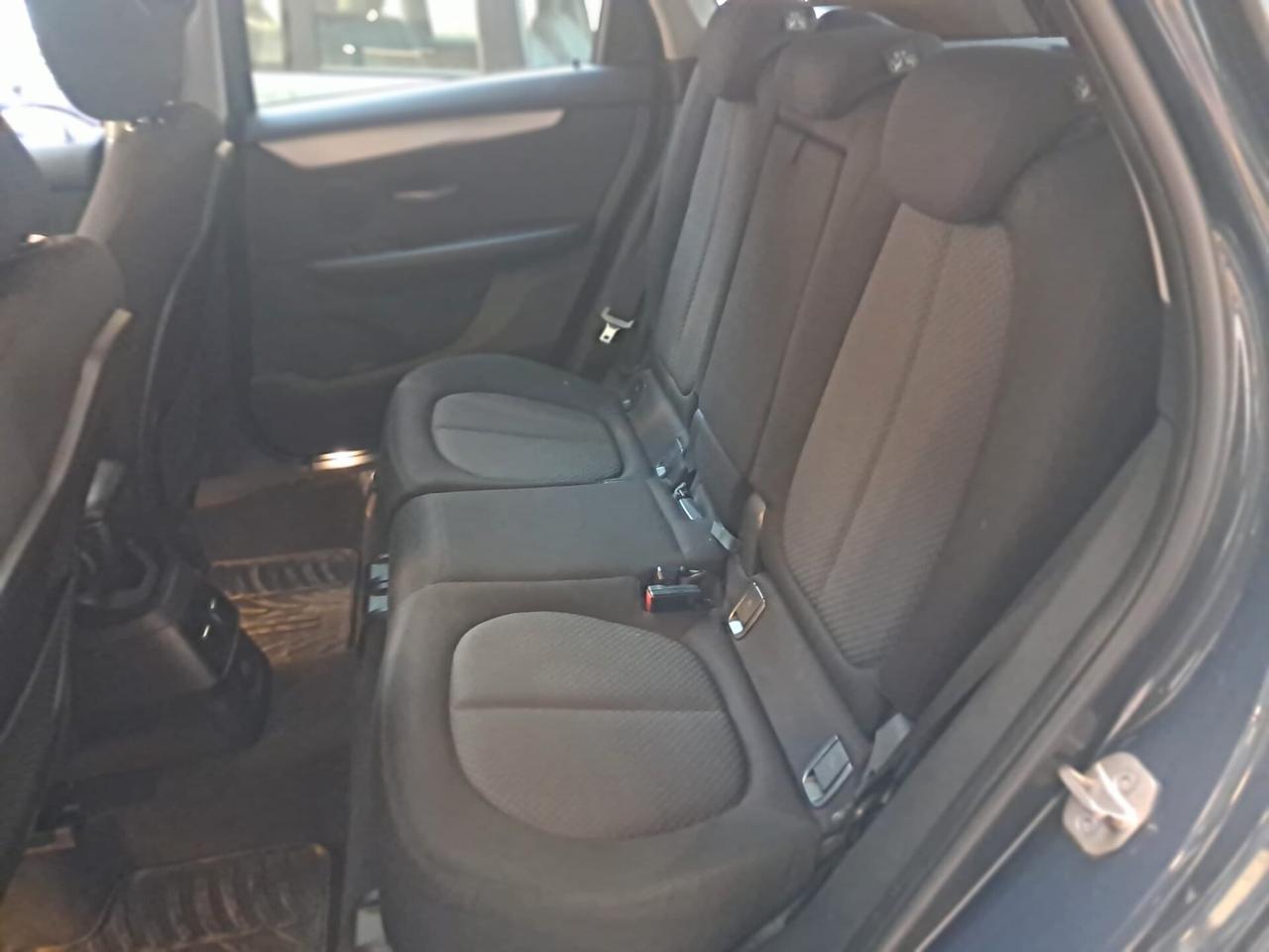 Bmw 216 216d Active Tourer-Solo89000km-EURO15990
