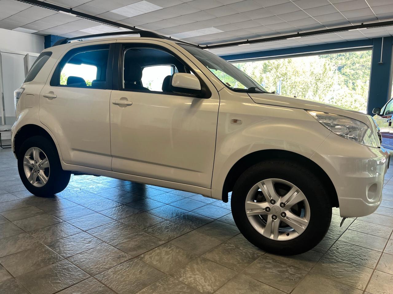 Daihatsu Terios 1.5 4WD B You O/F Five Dolomite