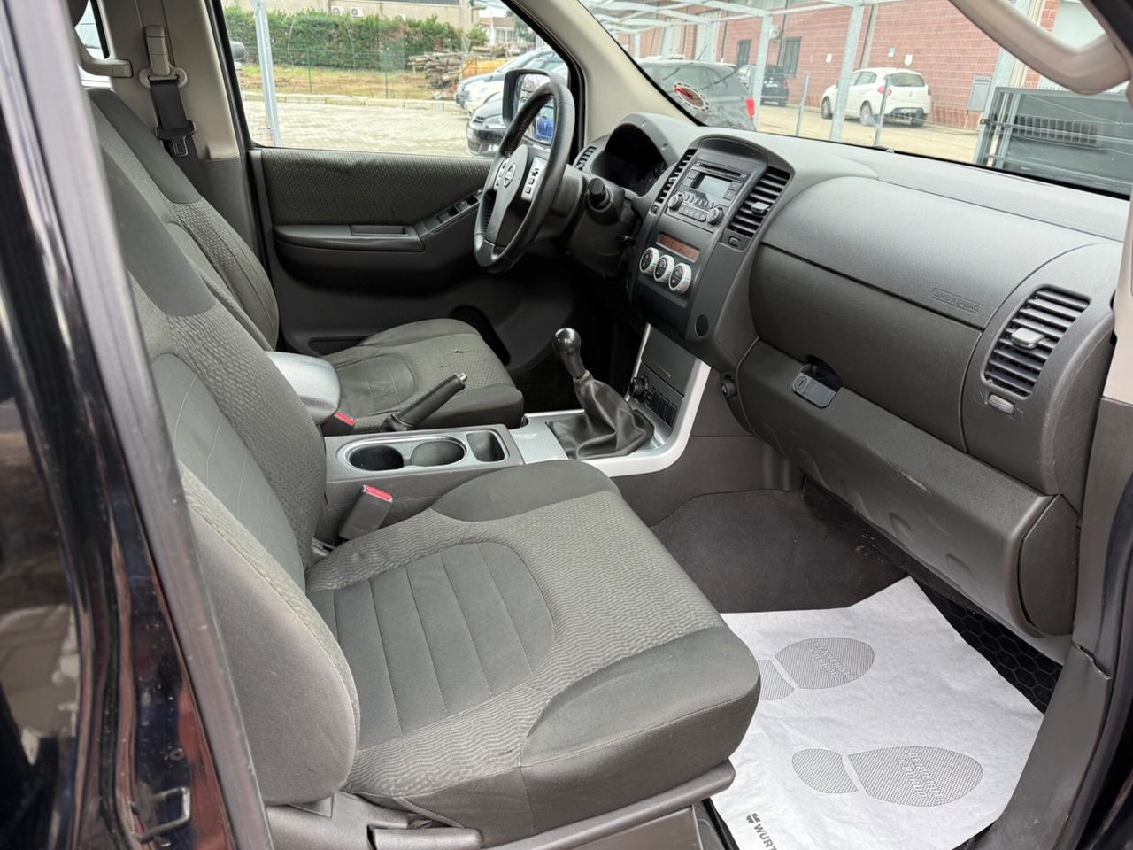 Nissan Navara 2.5 dCi 190CV 4 porte Double 4X4