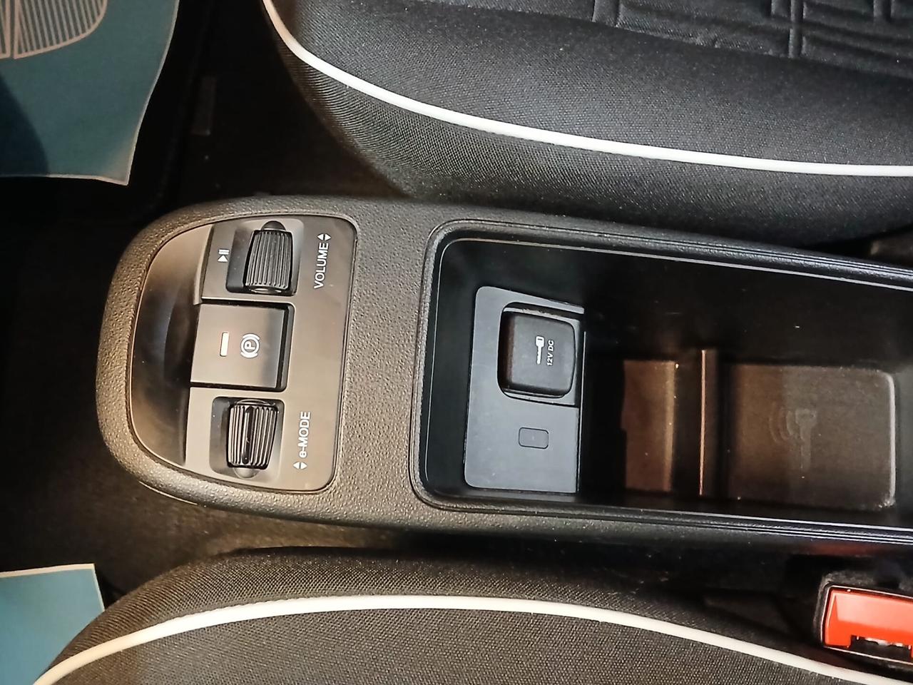 Fiat 500 500e Berlina 42 kWh La Prima