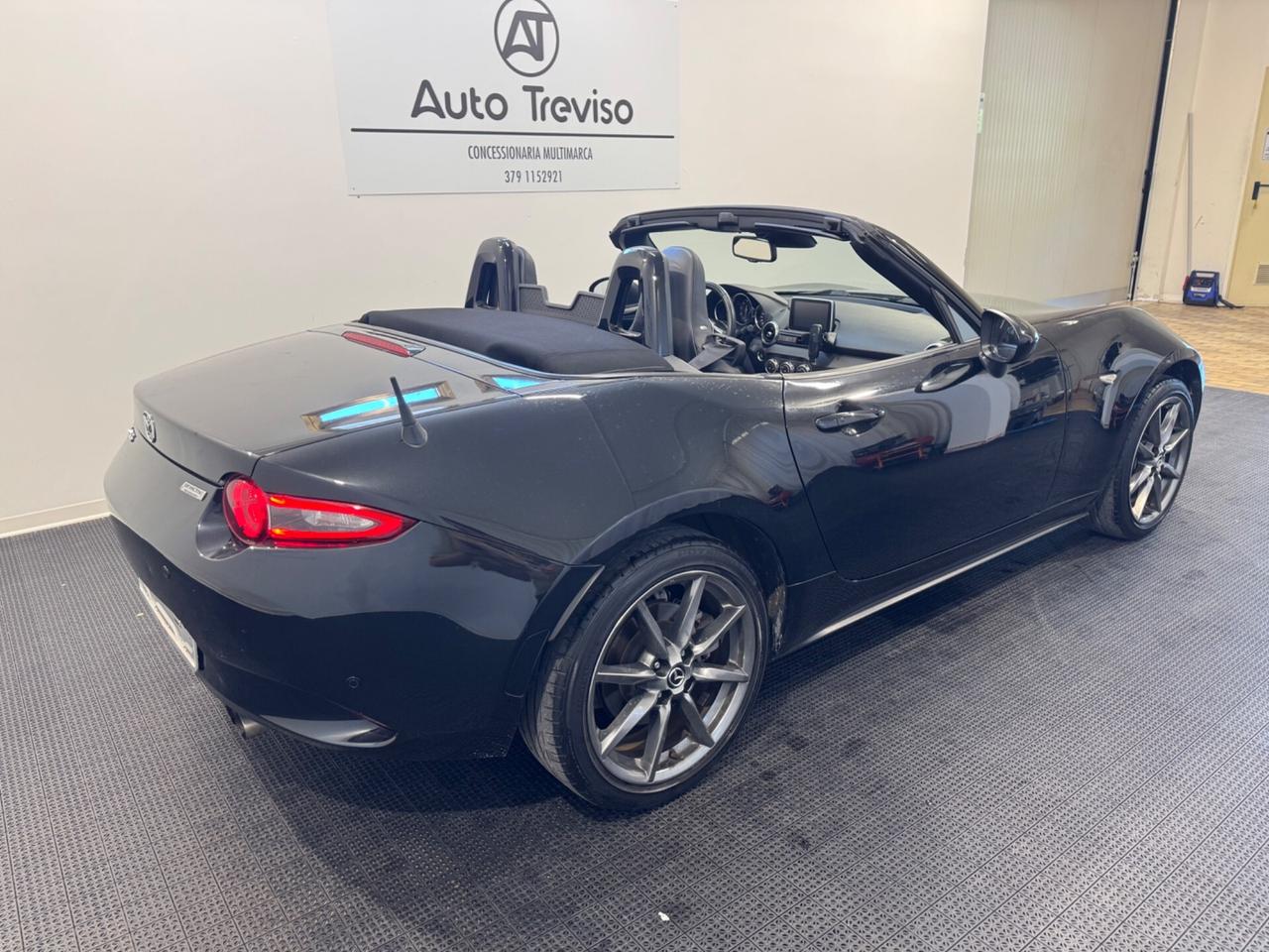 Mazda MX-5 2.0L Skyactiv-G Sport
