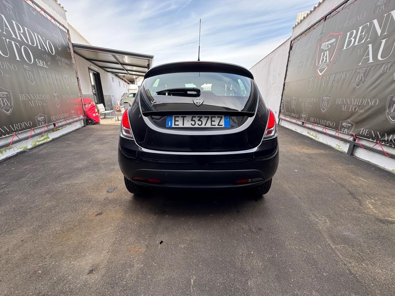 Lancia Ypsilon 0.9 TwinAir 85 CV 5 porte Metano Ecochic Gold