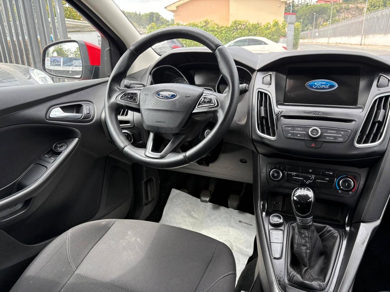 Ford Focus 1.0 EcoBoost 100 CV Start&Stop Business