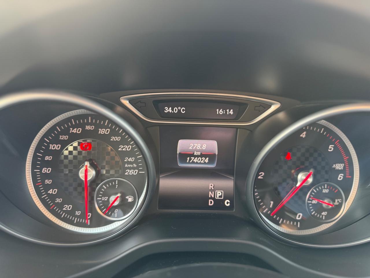 Mercedes-benz A 180 d Automatic Premium