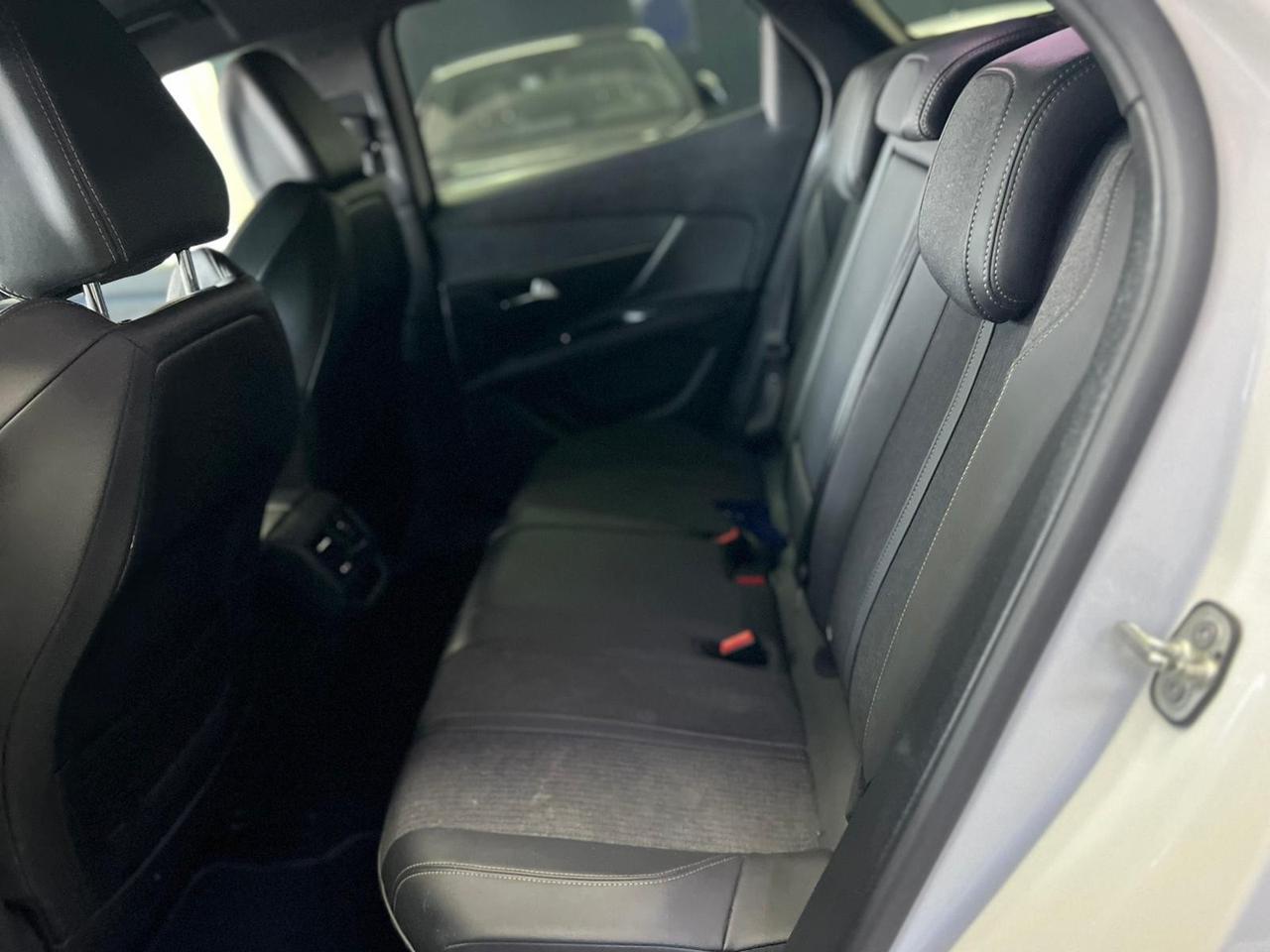 Peugeot 3008 BlueHDi 130 S&S EAT8 GT Line