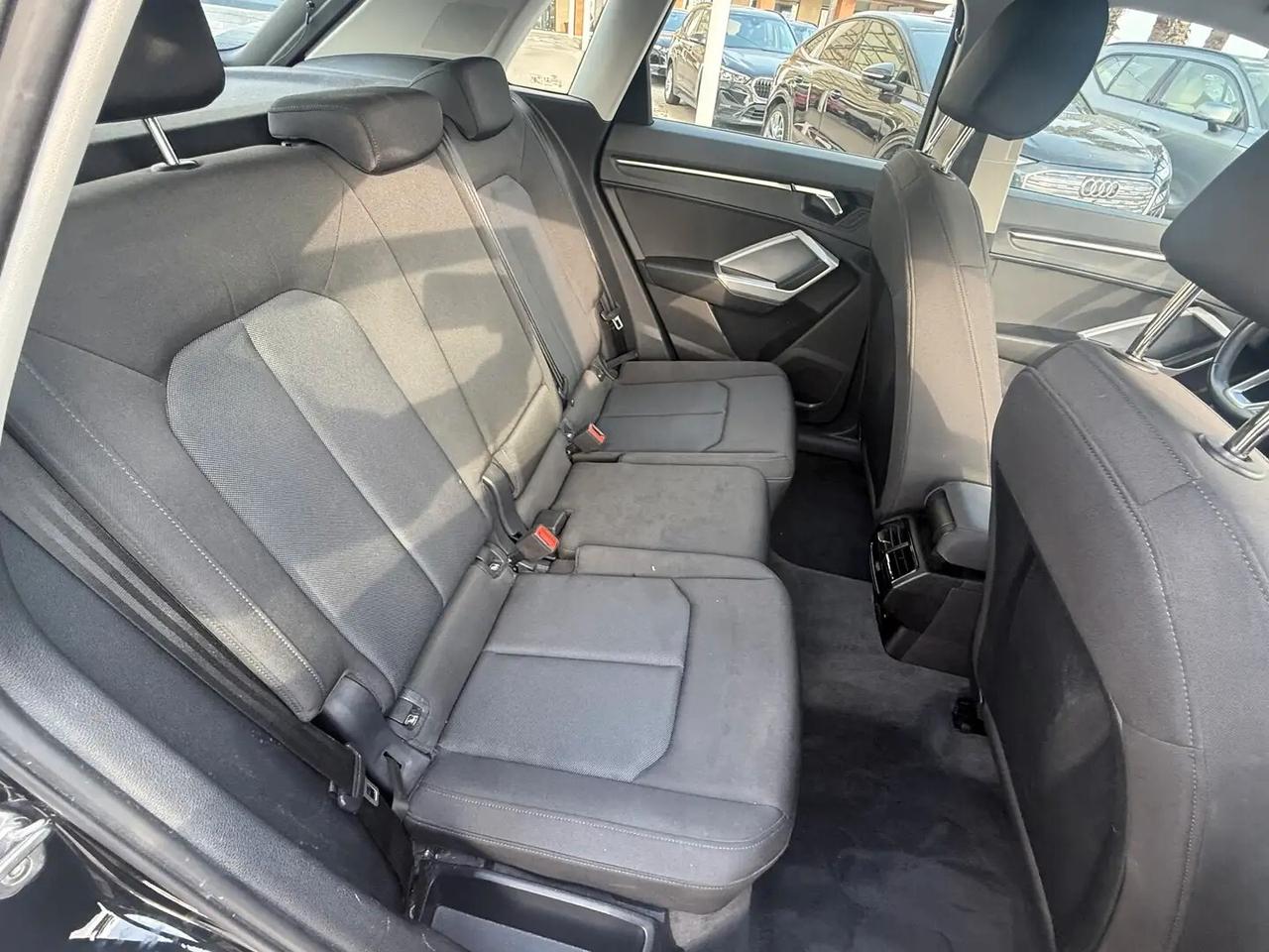 Audi Q3 SPB 35 TDI S tronic Business Plus