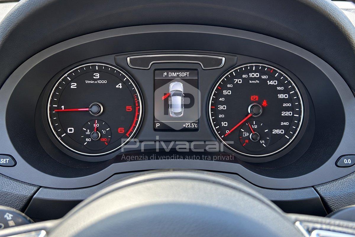 AUDI Q3 2.0 TDI 184 CV quattro S tronic Business