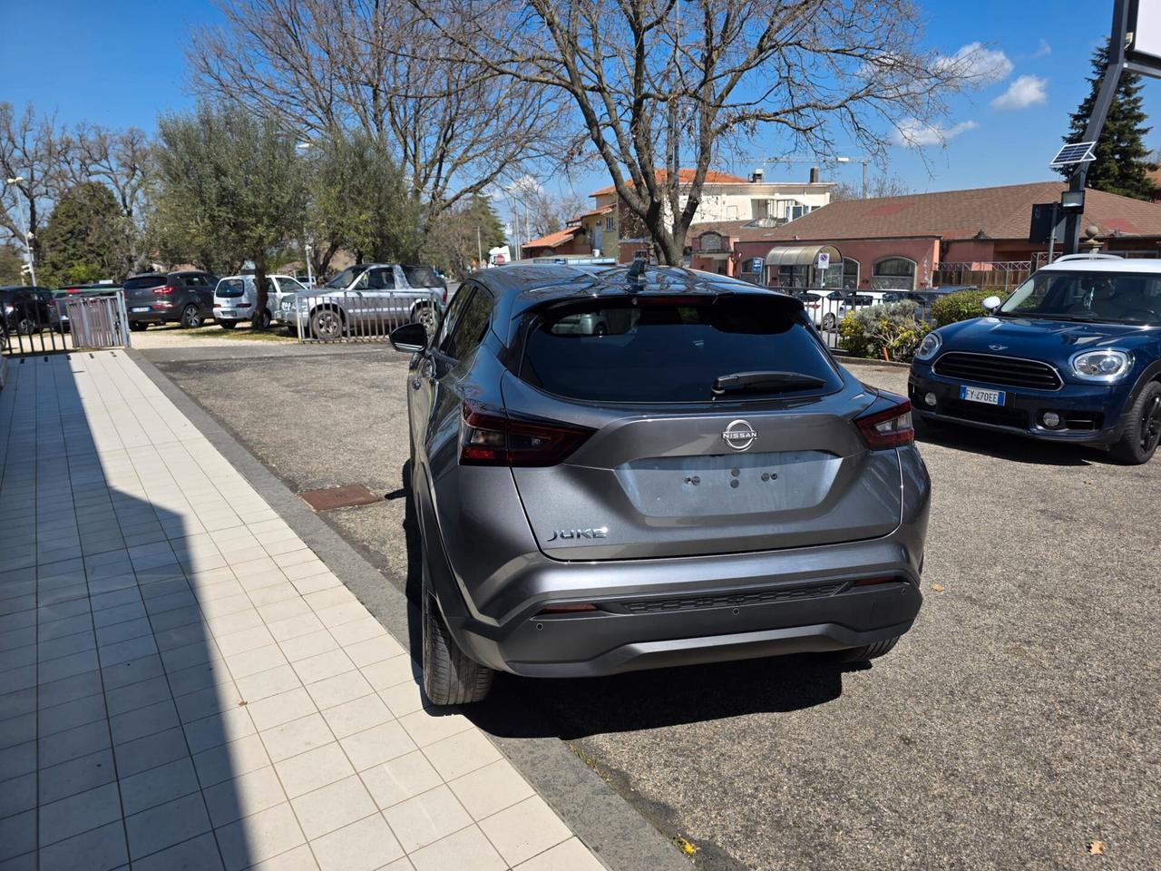 Nissan Juke 1.0 DIG-T 114 CV N-Connecta