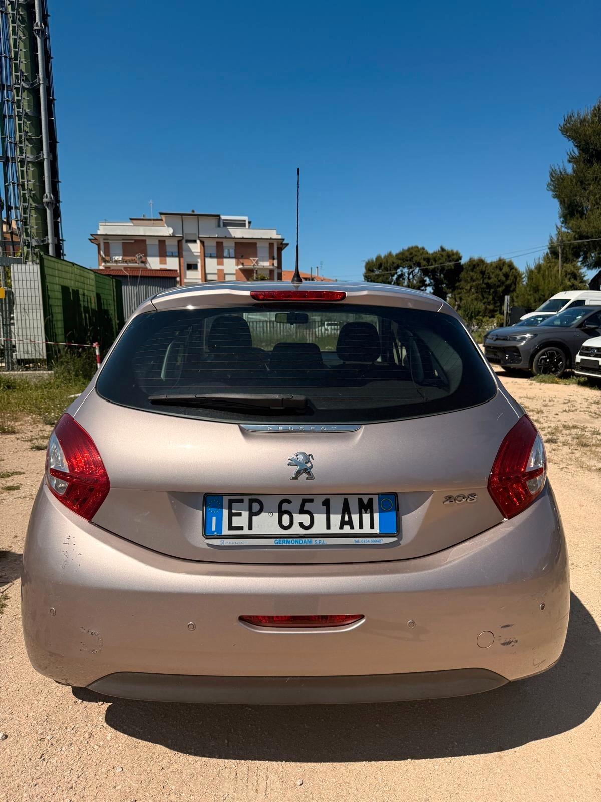 Peugeot 208 1.2 VTi 82 CV 5 porte Access