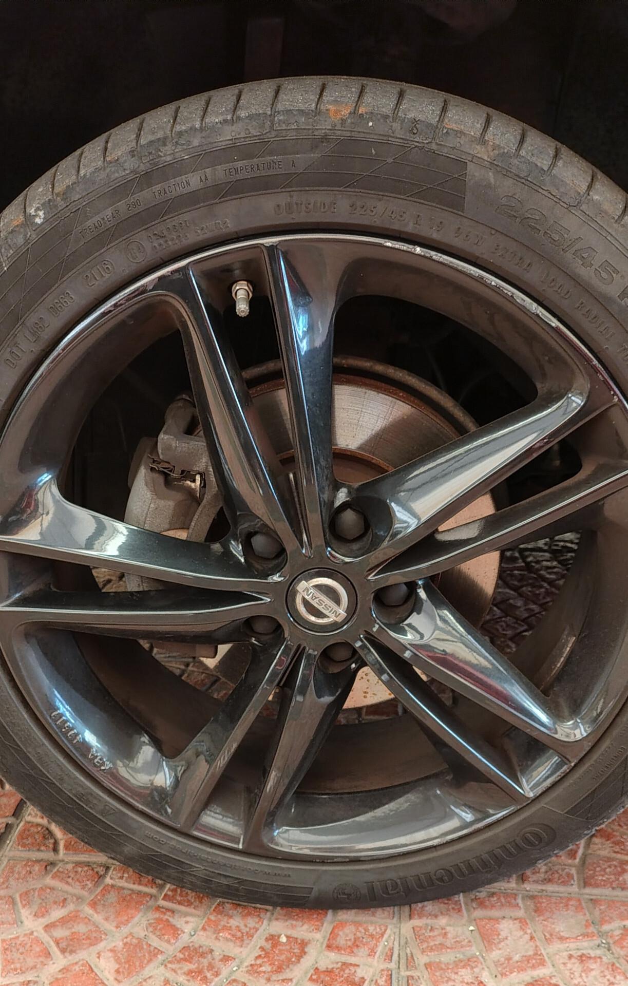 Nissan Qashqai 1.6 dCi 4WD Black Edition km. 47000