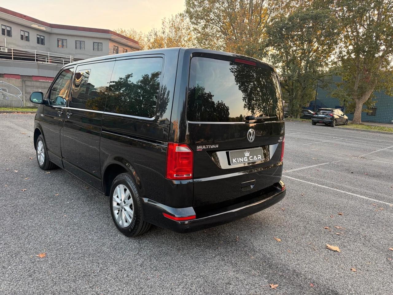 Volkswagen Multivan 2.0 TDI 150CV DSG HIGHLINE