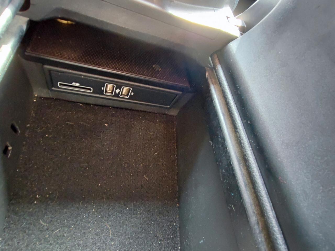 Mercedes-benz C 180 d Auto Premium