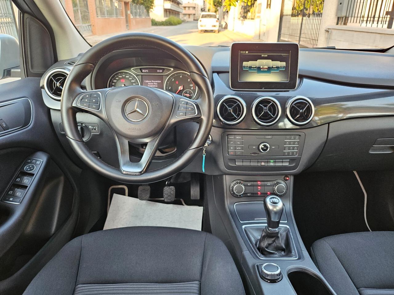Mercedes-Benz B-Klasse B 180 CDI Executive