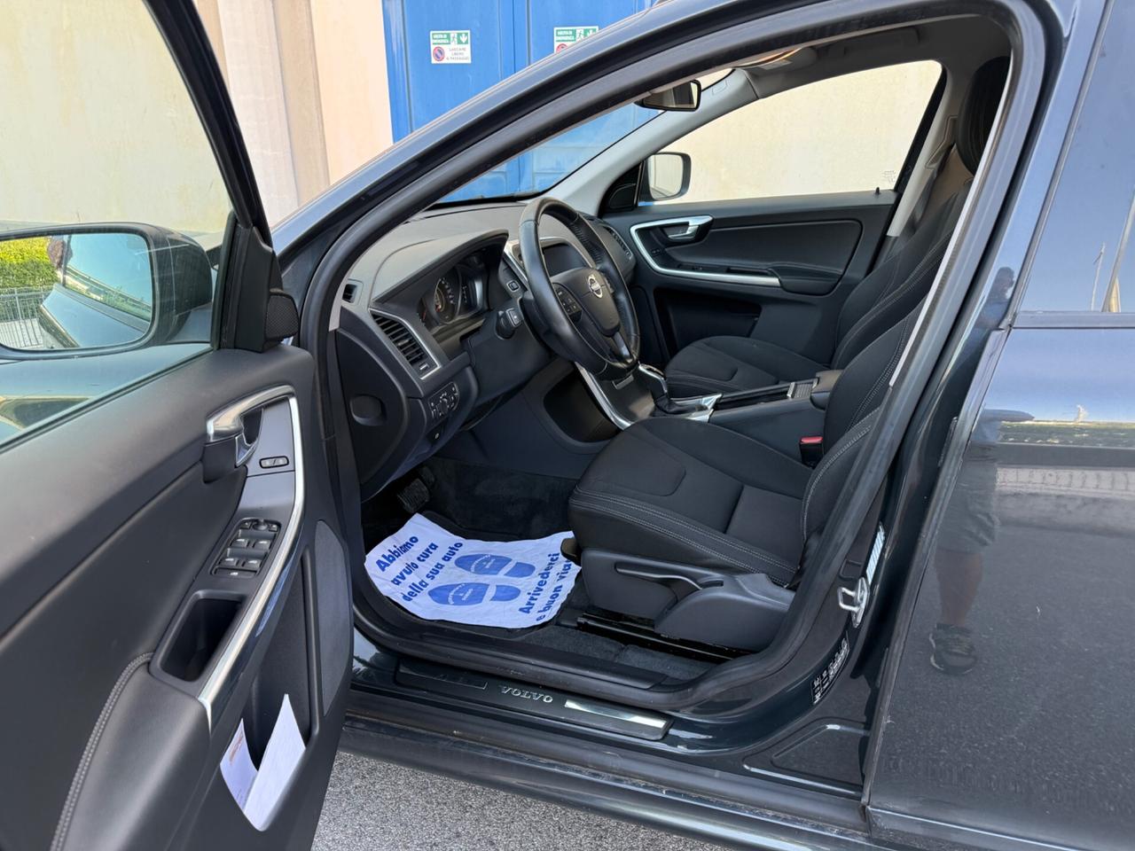 Volvo XC 60 2.0 150cv D3 Geartronic Summum
