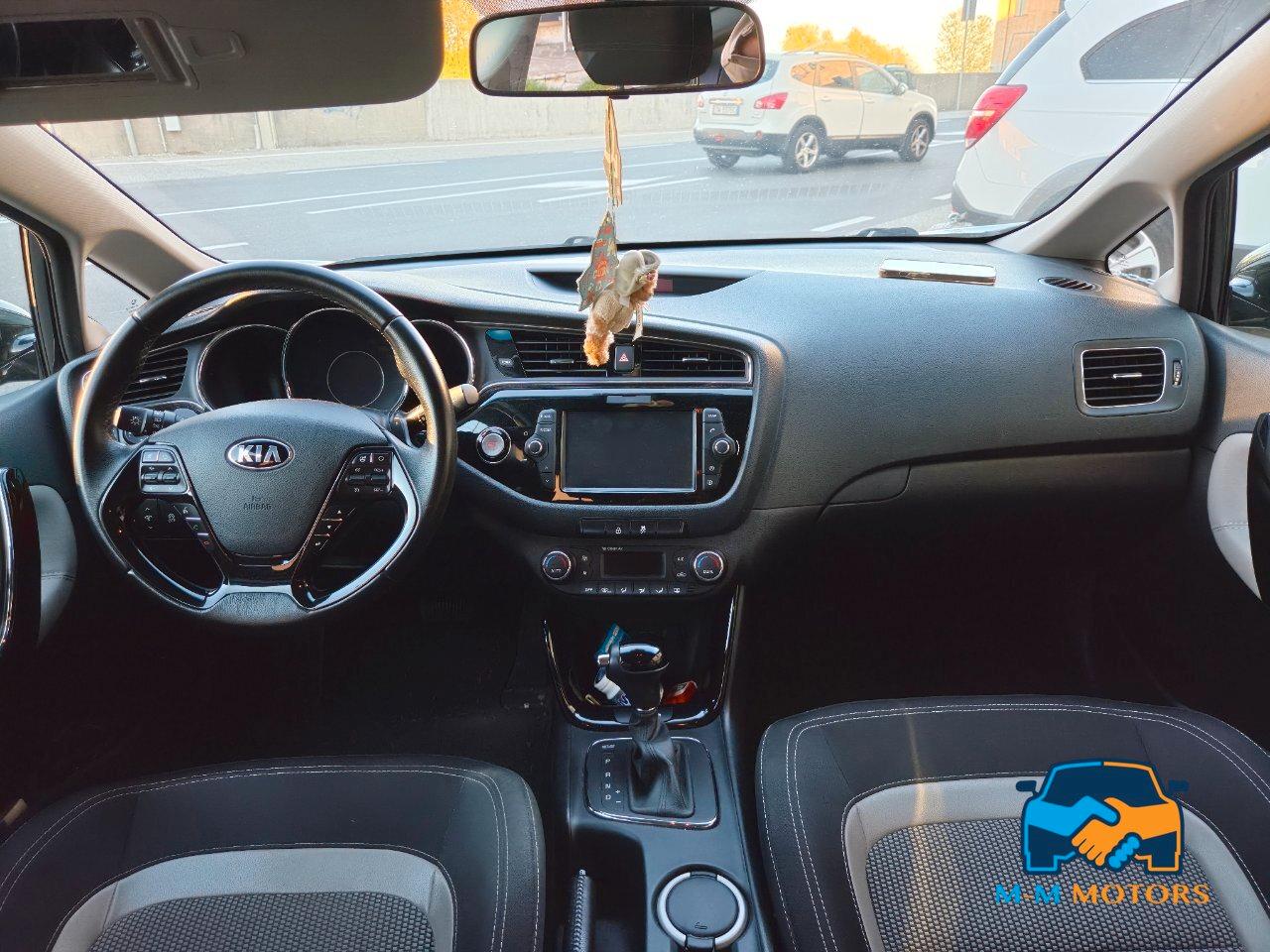 Kia Ceed SW 1.6 crdi Business 136cv dct