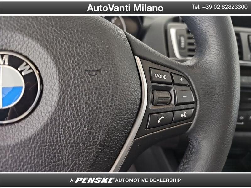 BMW Serie 1 120d xDrive 5p. Advantage