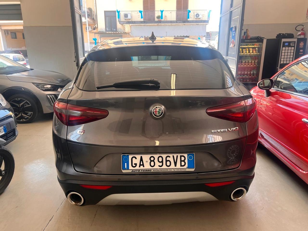 Alfa Romeo Stelvio 2.2 Turbodiesel 190 CV AT8 RWD Business