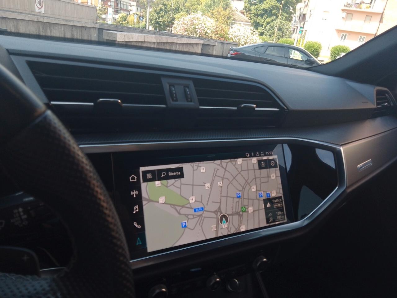 Audi Q3 35 TDI S tronic line edition